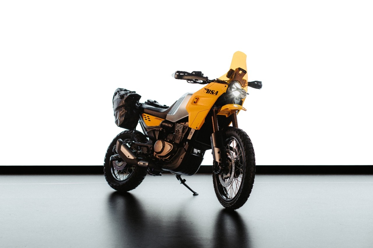 BSA: il grande ritorno del marchio inglese passa dalla adventurina Thunderbolt